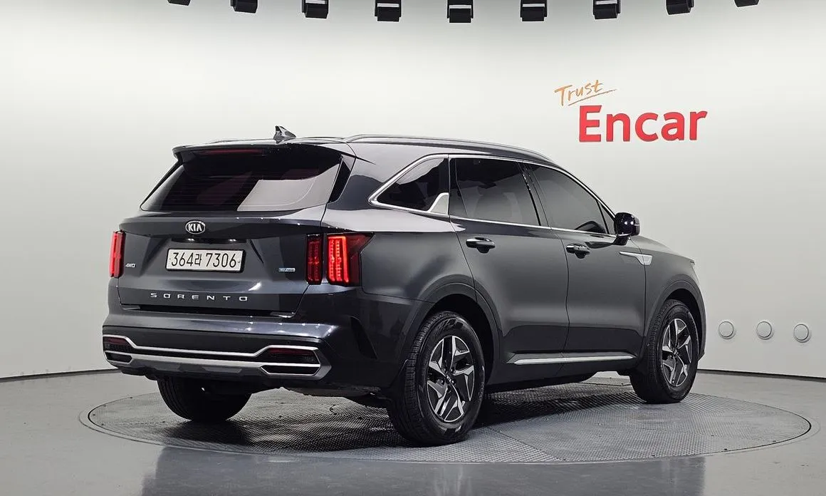 Kia Sorento — фото 4