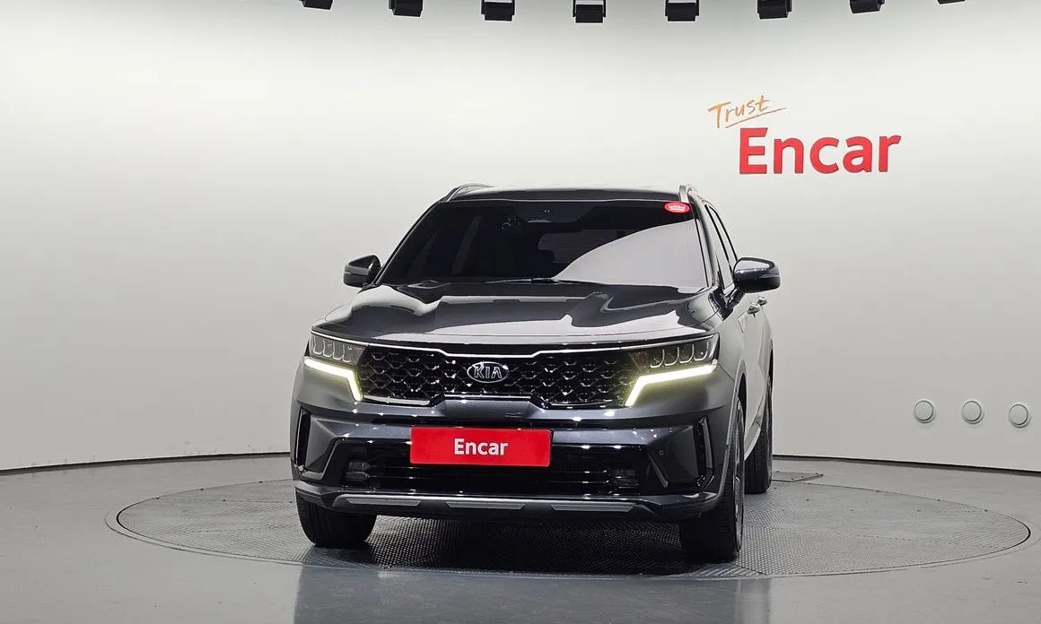 Kia Sorento — фото 3
