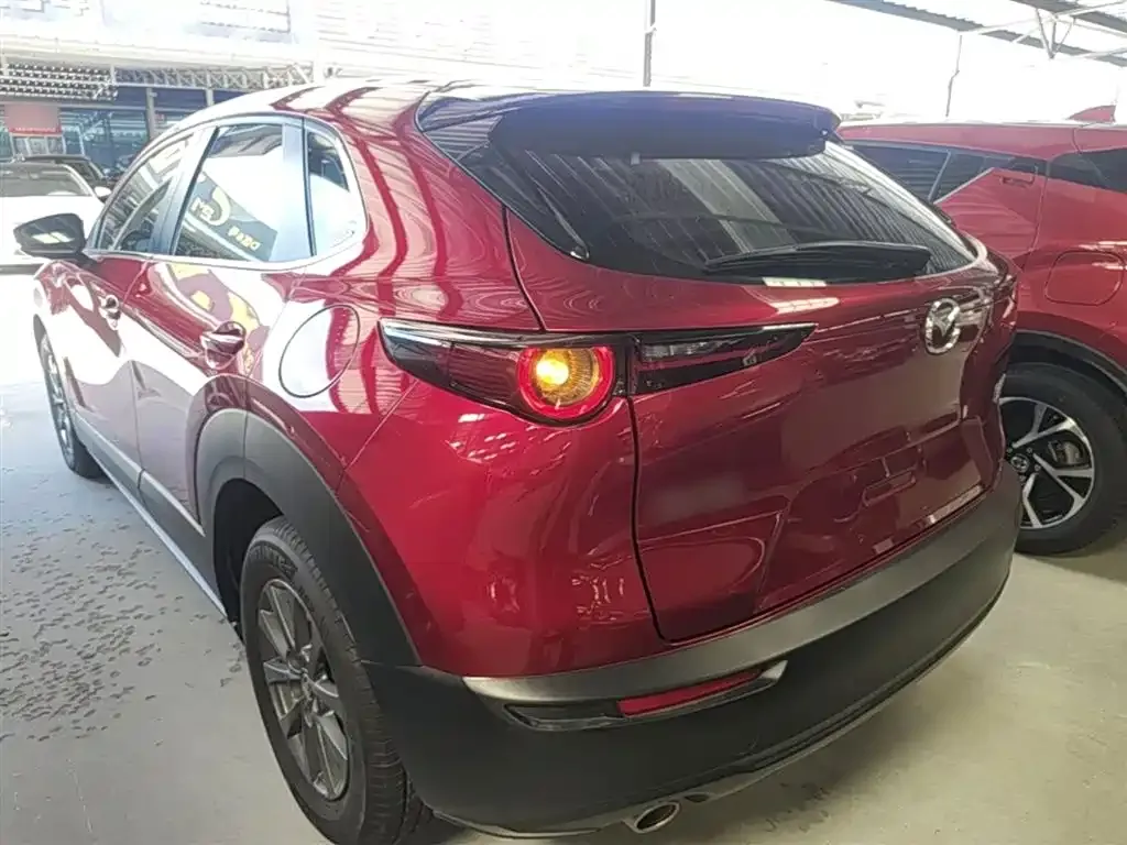 Mazda CX-30 — фото 2