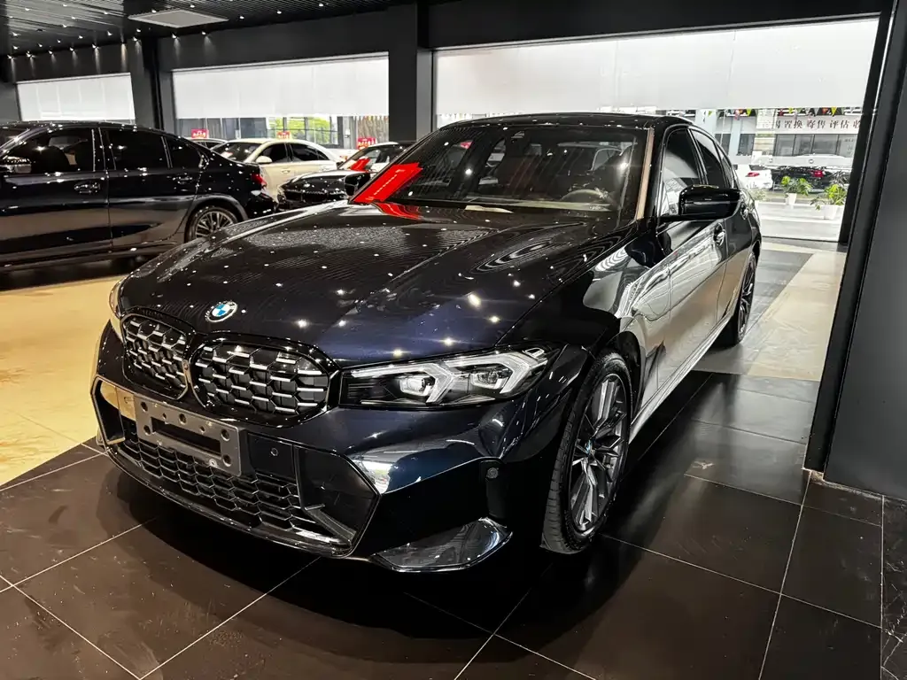 BMW 3 Series — фото 1