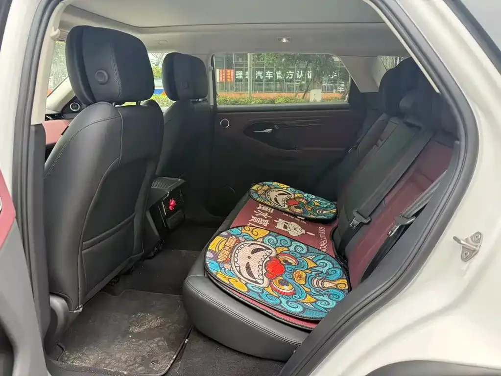 Land Rover Evoque — фото 6