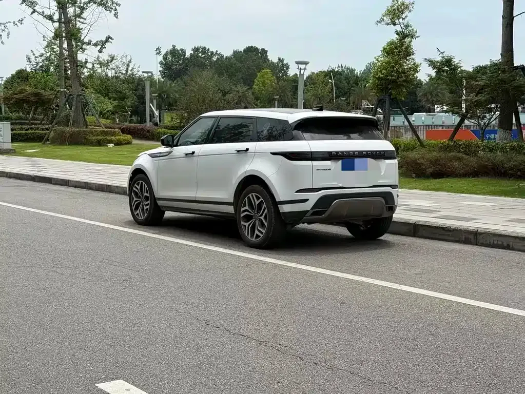Land Rover Evoque — фото 8