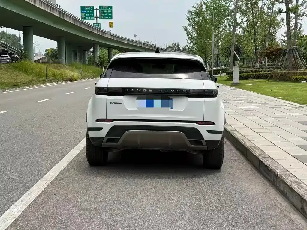 Land Rover Evoque — фото 4