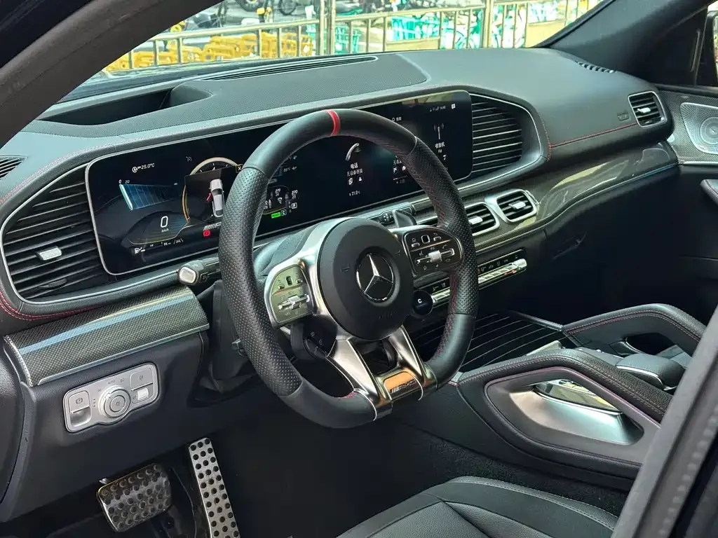 Mercedes-Benz GLE Coupe AMG — фото 4