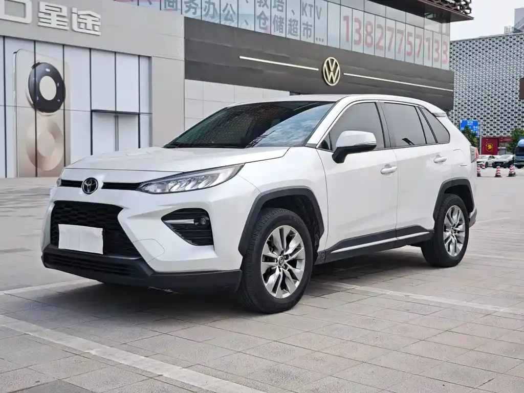 Toyota Wildlander — фото 1