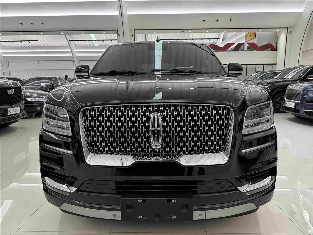 Lincoln Navigator — фото 10