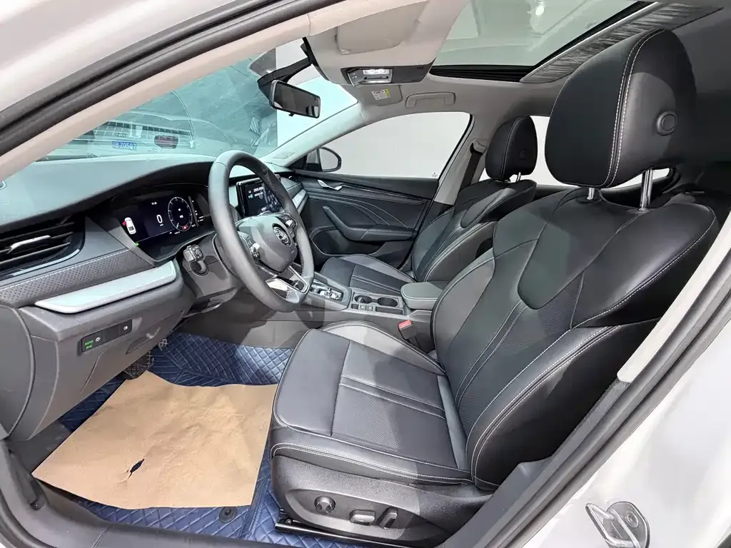 Skoda Octavia — фото 8