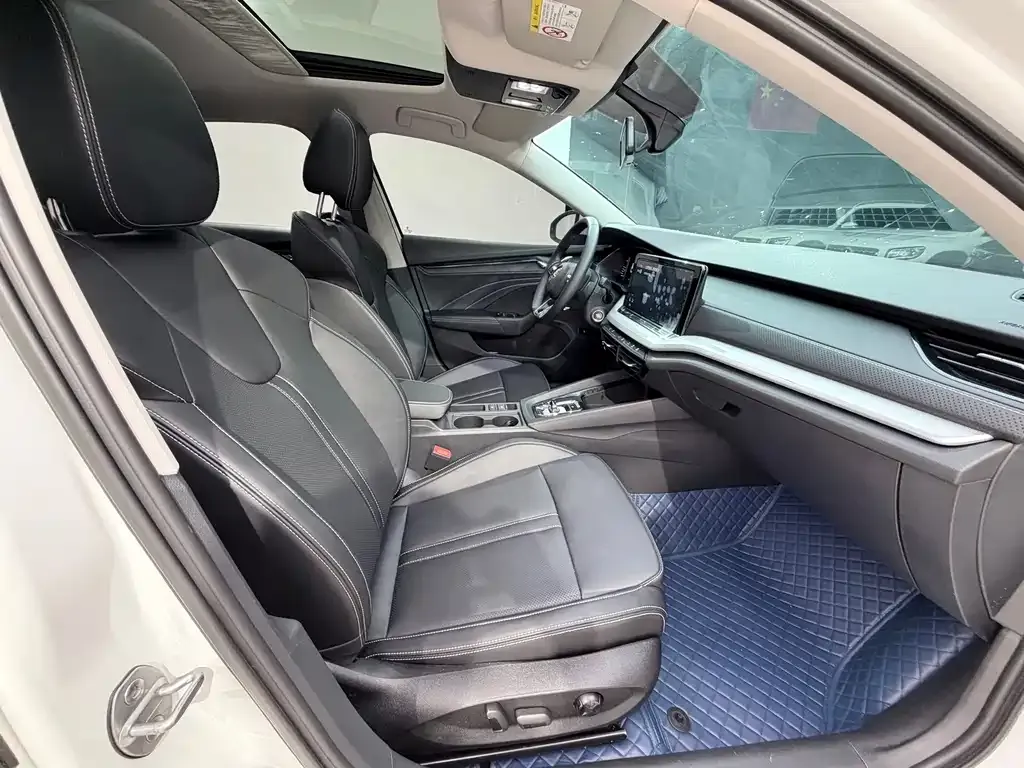 Skoda Octavia — фото 7
