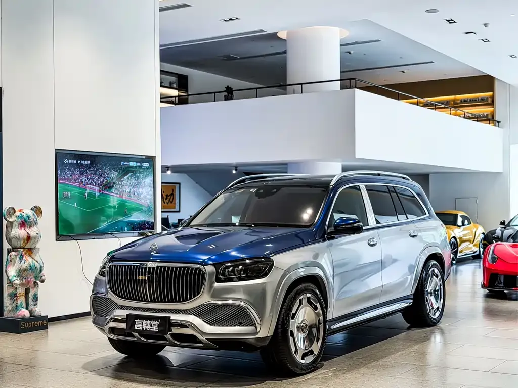 Mercedes-Benz GLS — фото 1
