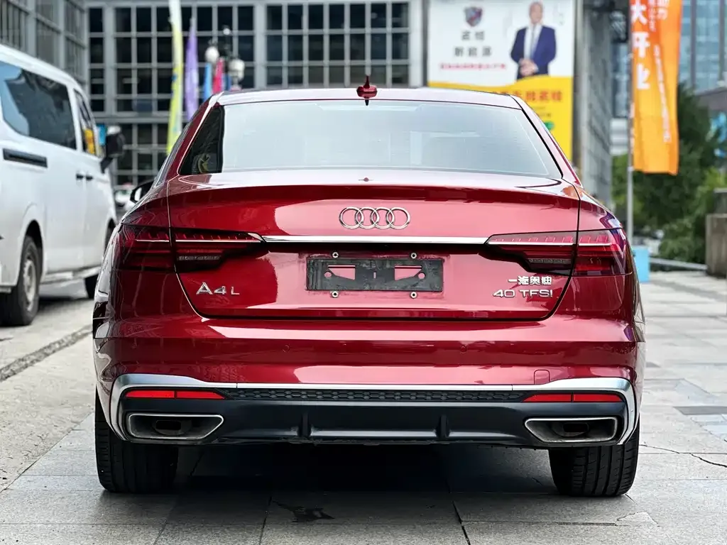 Audi A4L — фото 4