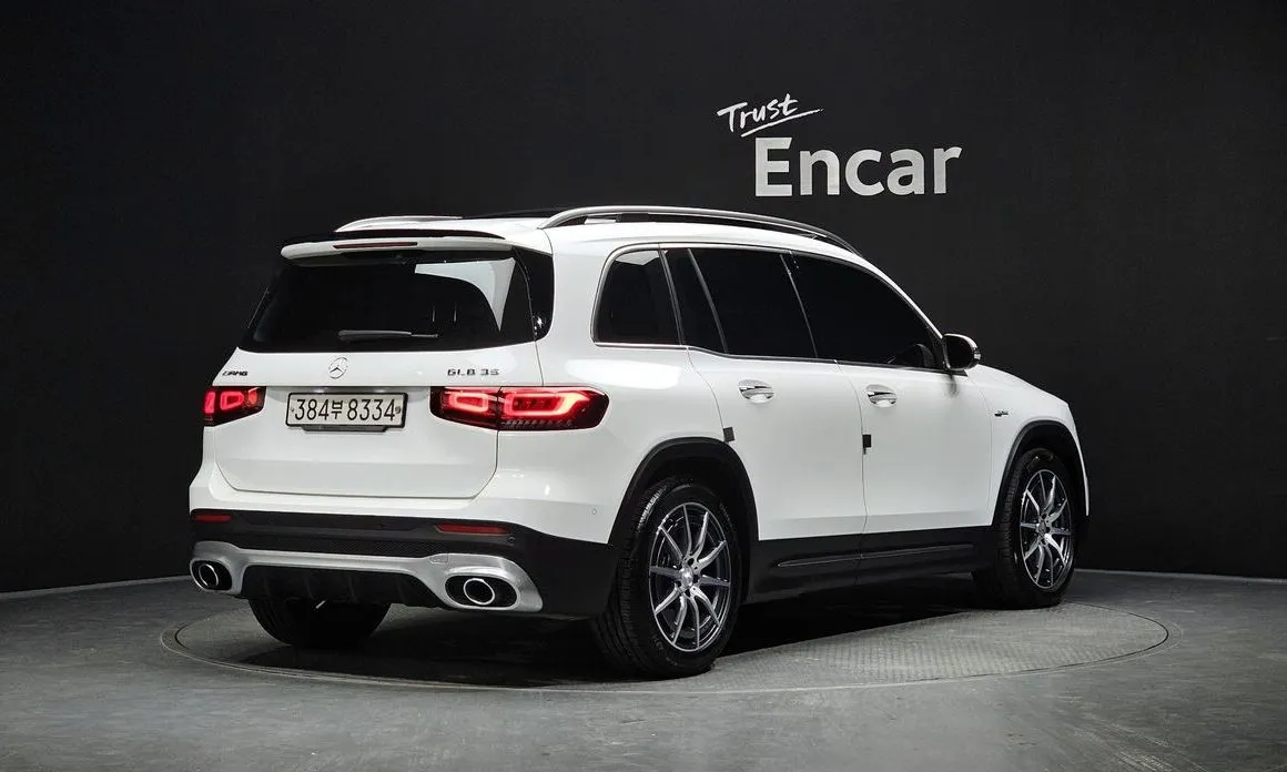 Mercedes-Benz GLB-Class — фото 7