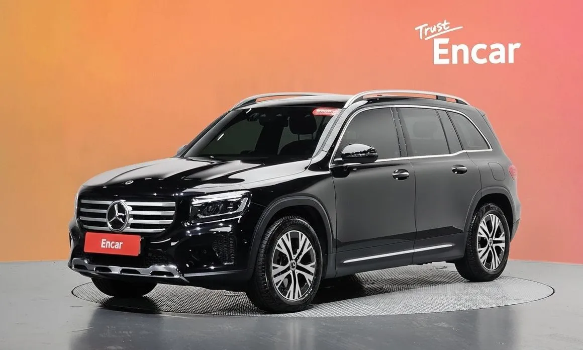 Mercedes-Benz GLB-Class — фото 1