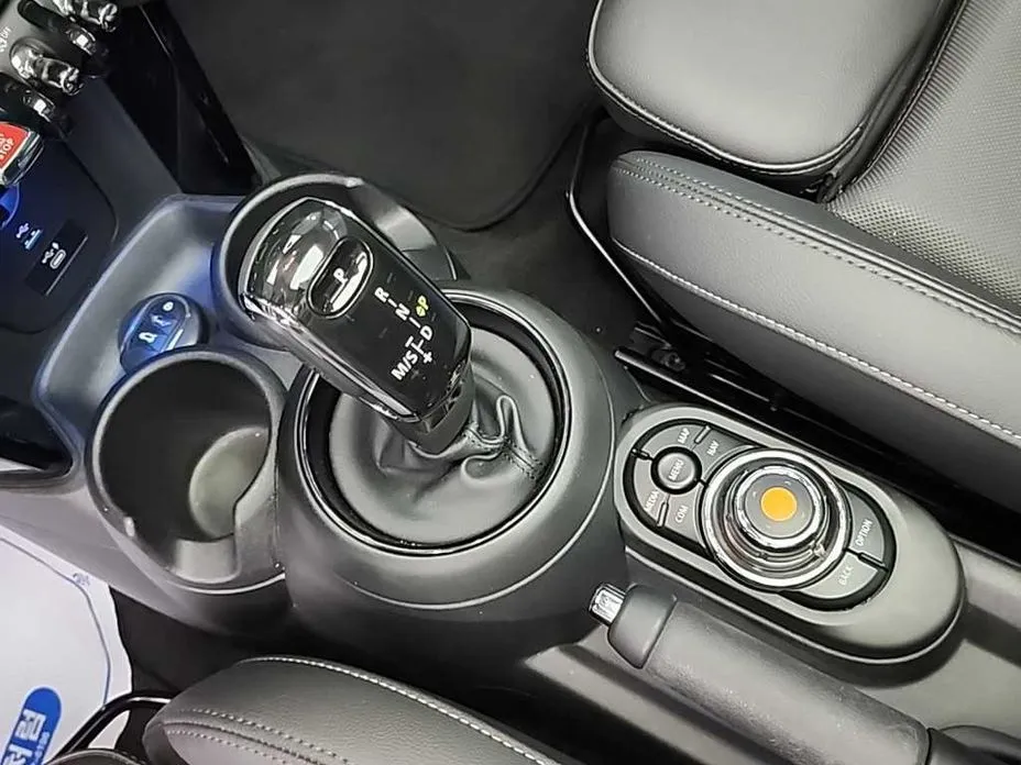 Mini Cooper 2021 из KR, фото 8