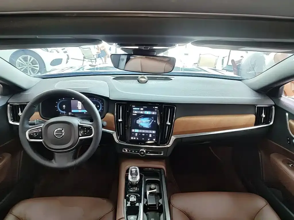 Volvo S90 — фото 2