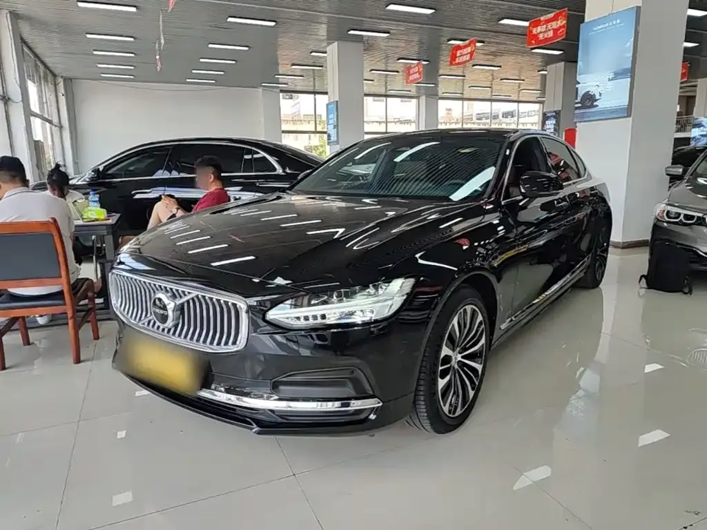 Volvo S90 — фото 10
