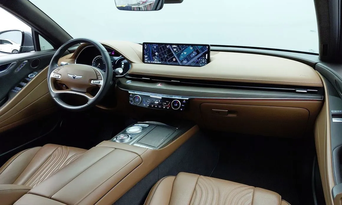 Genesis G80 — фото 10