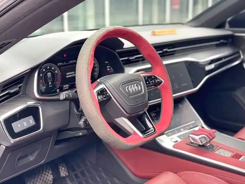 Audi A7L — фото 6