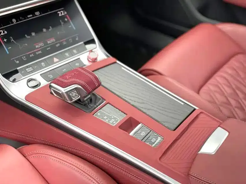 Audi A7L — фото 3
