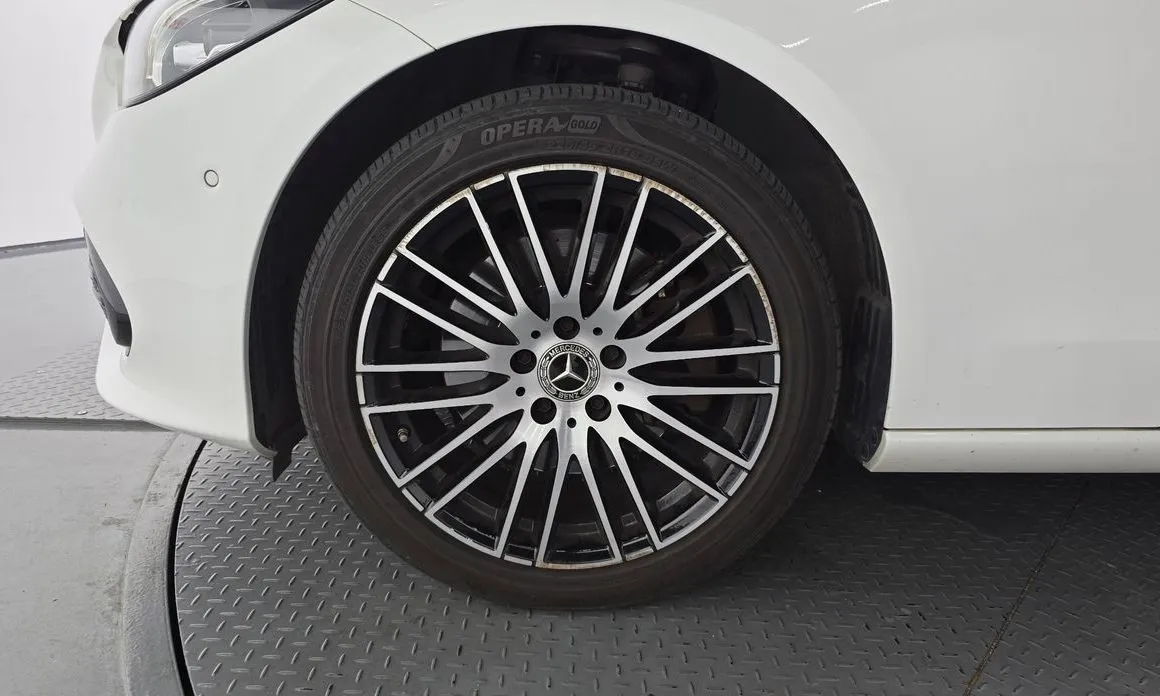 Mercedes-Benz C-Class 2023 из KR, фото 6