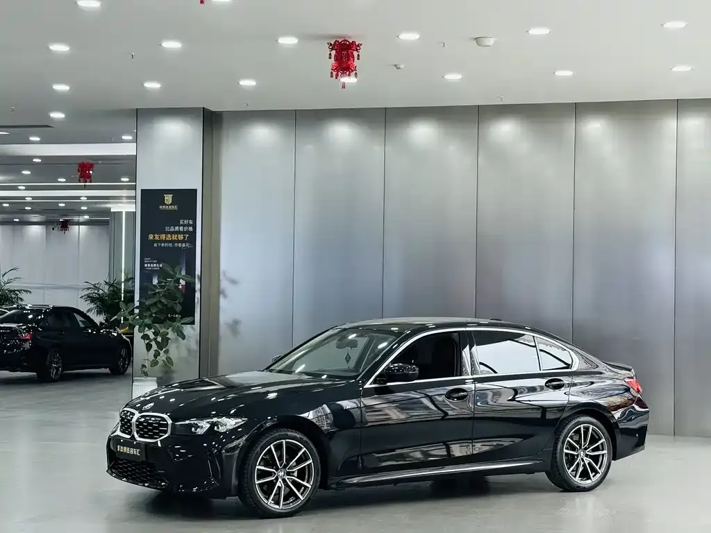 BMW 3 Series — фото 1