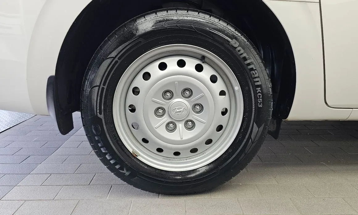 Hyundai Staria — фото 10
