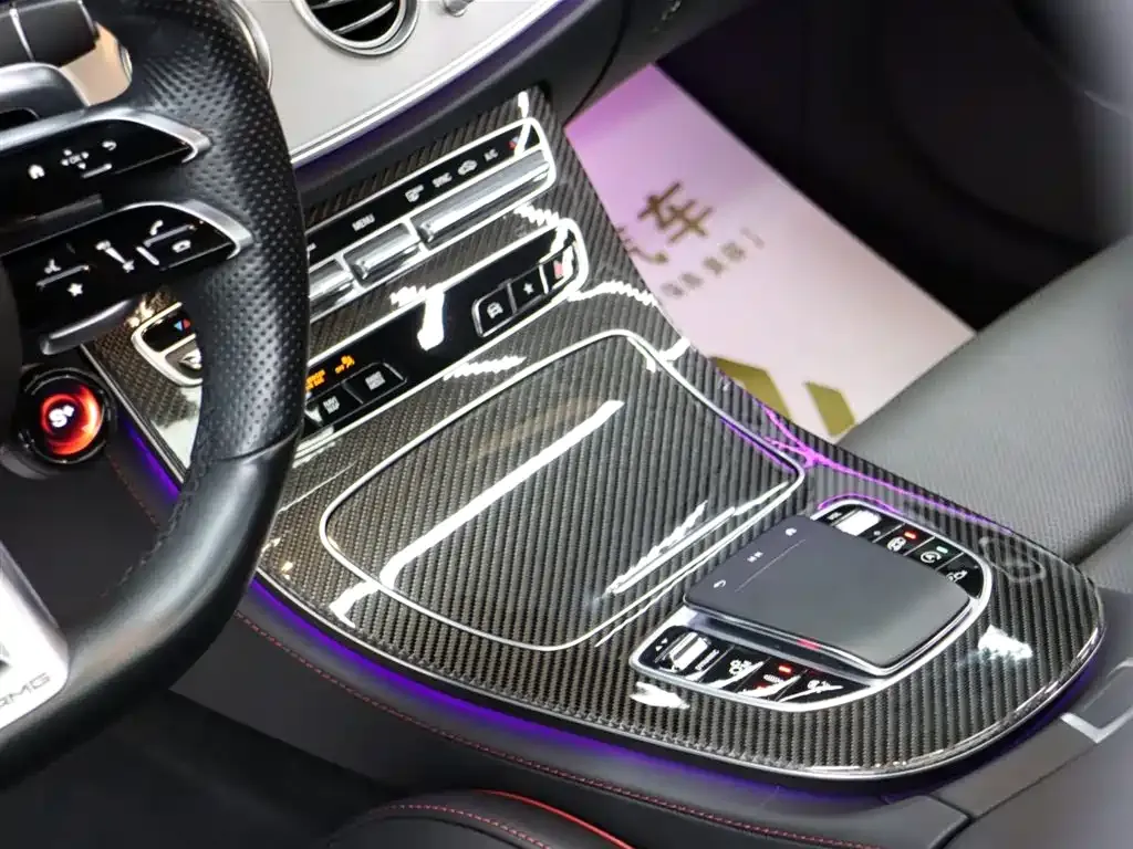 Mercedes-Benz E-Class AMG — фото 9