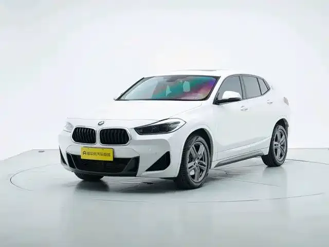 BMW X2 — фото 1