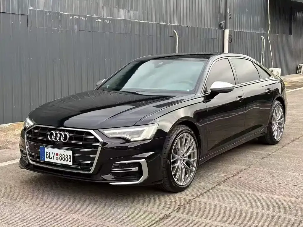 Audi A6L — фото 7