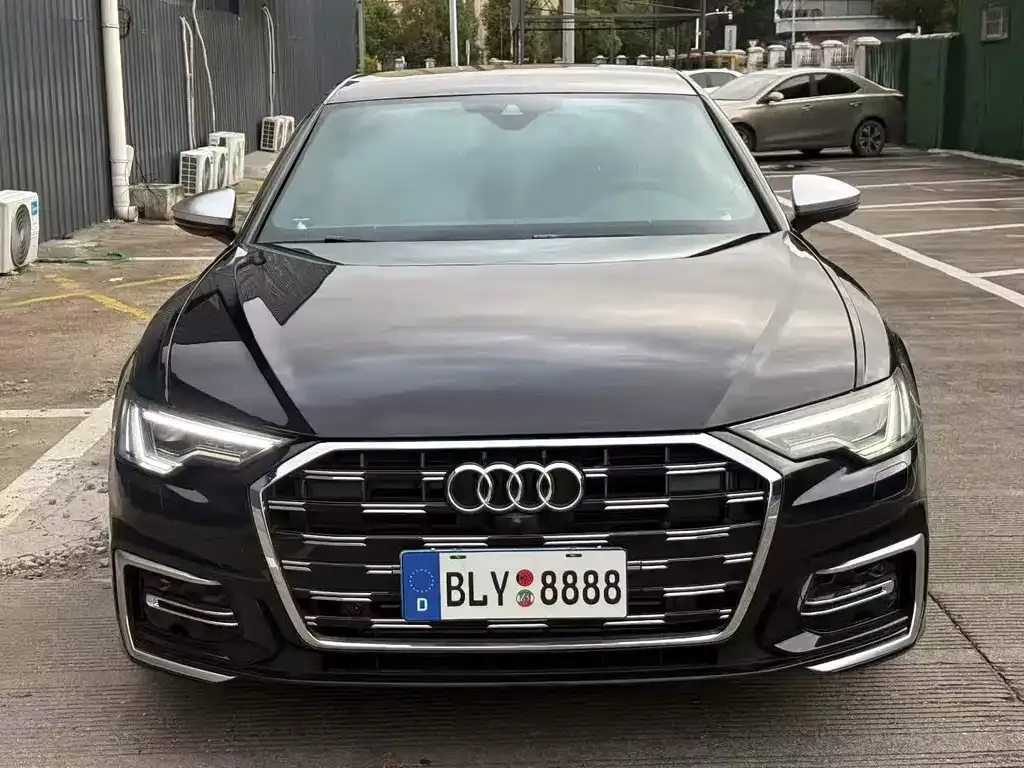 Audi A6L — фото 5