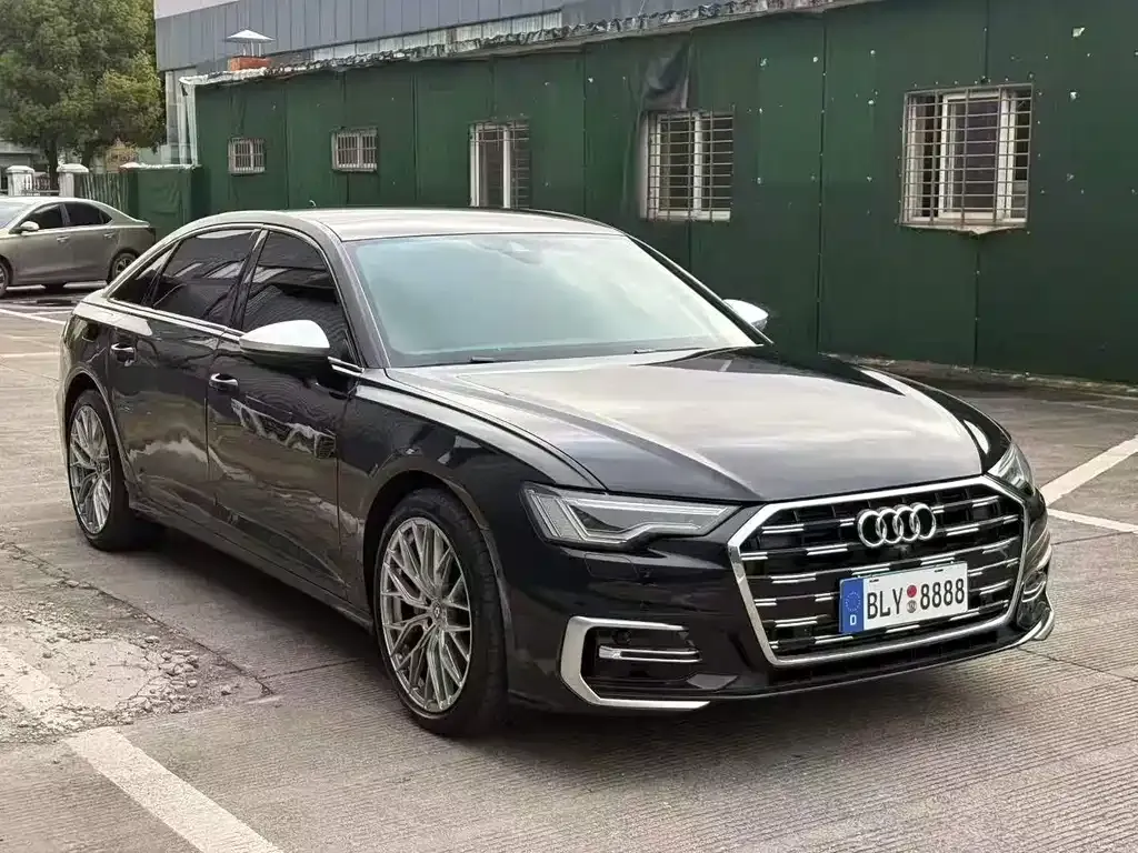 Audi A6L — фото 3