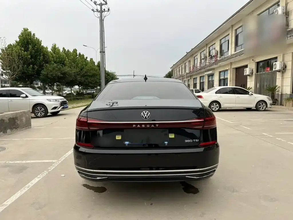 Volkswagen Passat — фото 3