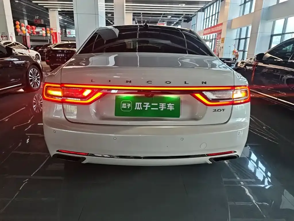 Lincoln Continental — фото 3