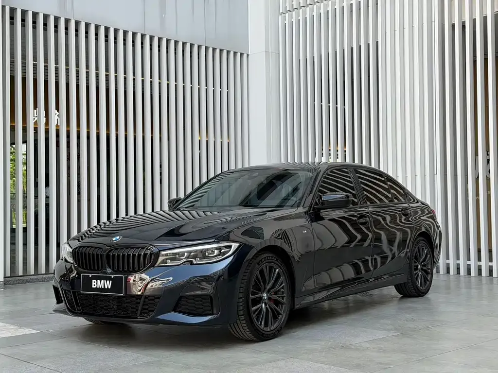 BMW 3 Series — фото 1