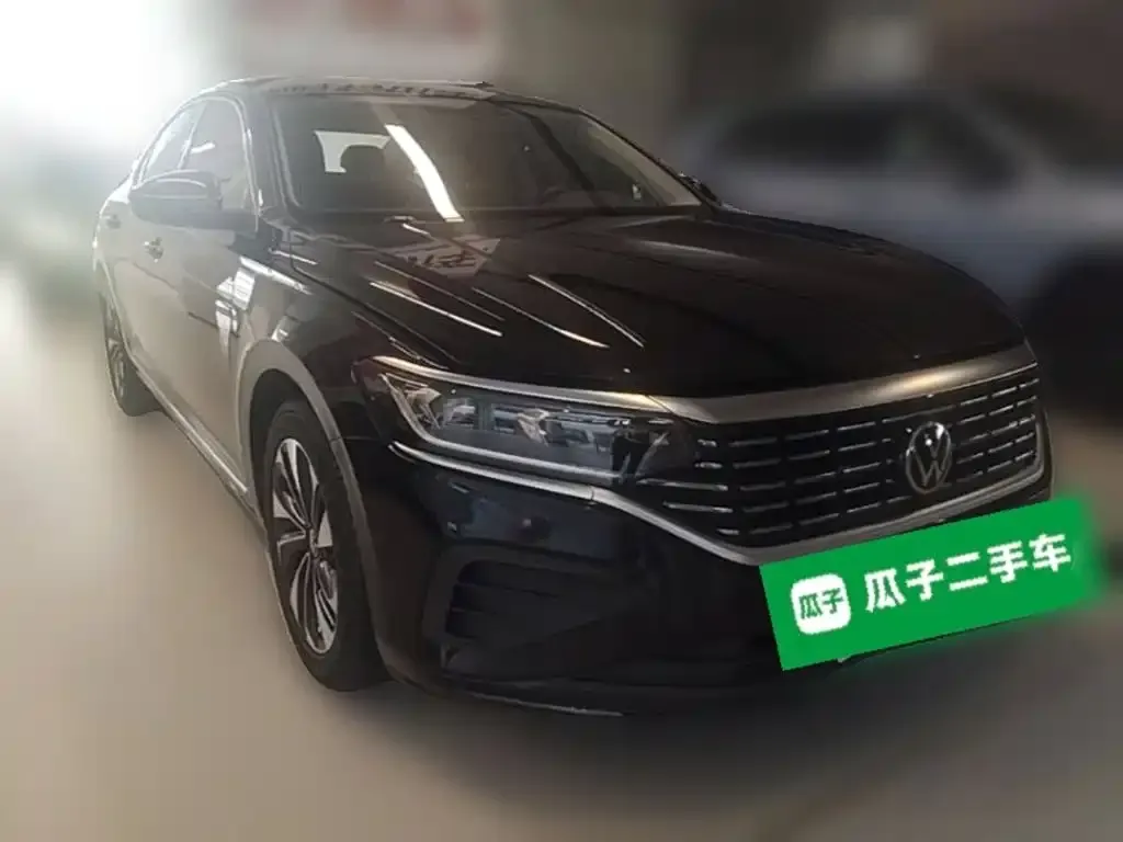 Volkswagen Passat — фото 4