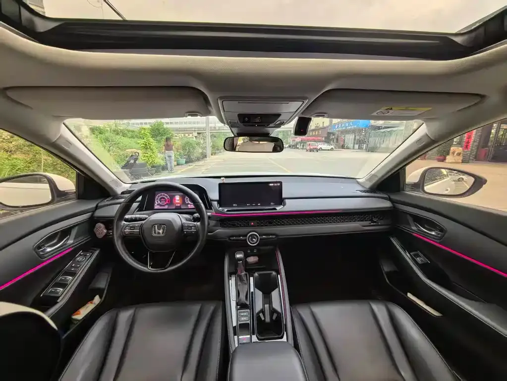 Honda Accord — фото 3