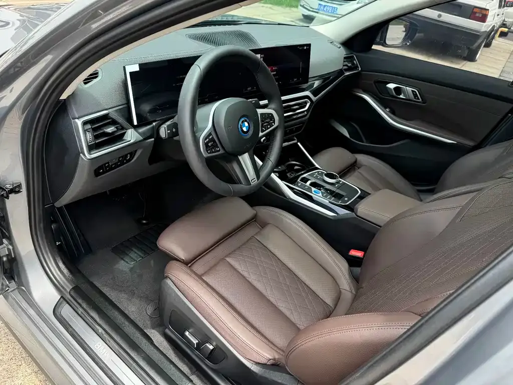 BMW i3 — фото 10