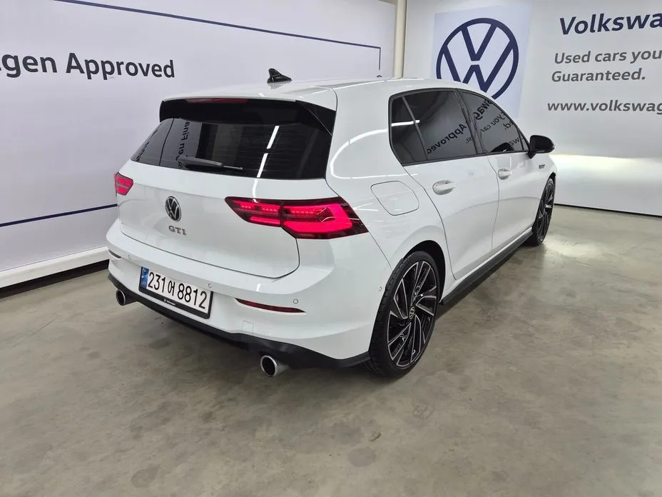 Volkswagen Golf 2024 из KR, фото 6