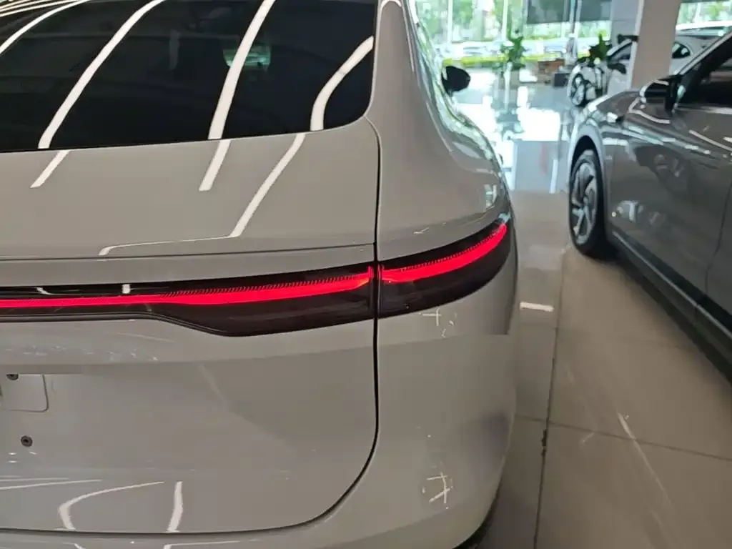 NIO EC7 — фото 3