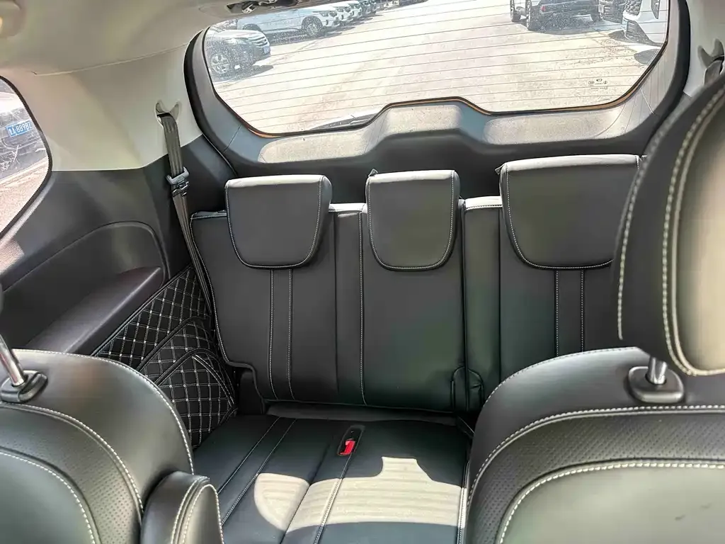 GAC Motor Trumpchi M6 — фото 4