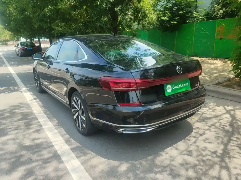 Volkswagen Passat — фото 4