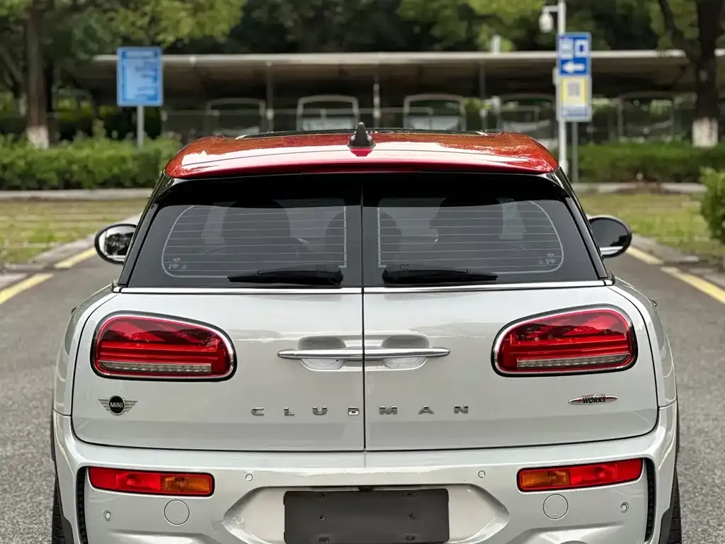 MINI Clubman JCW — фото 3