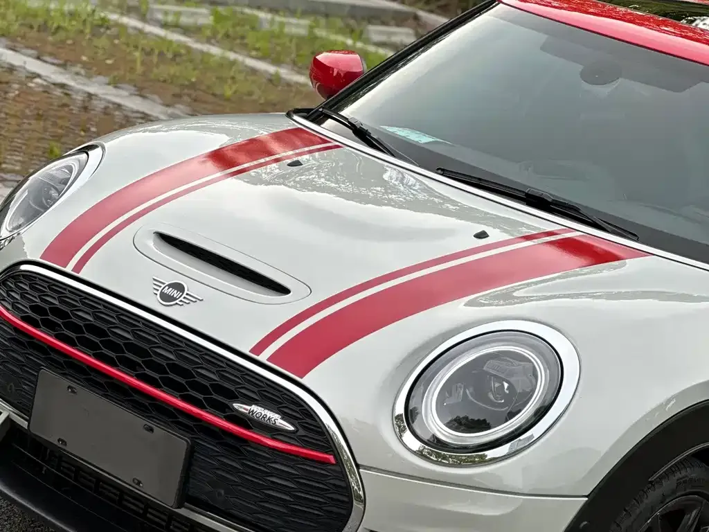 MINI Clubman JCW — фото 4