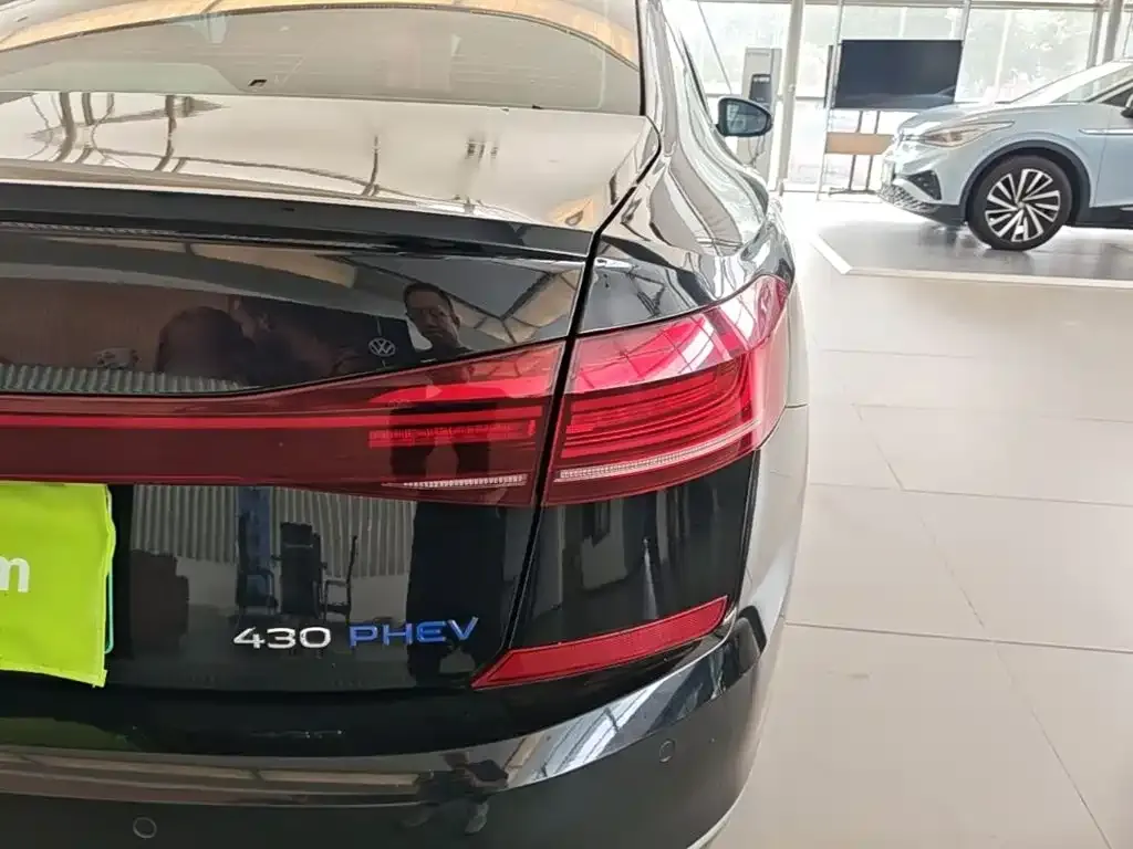 Volkswagen 帕萨特插电混动 — фото 2