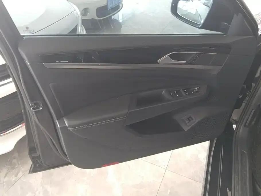 Volkswagen Passat 2022 из CN, фото 4