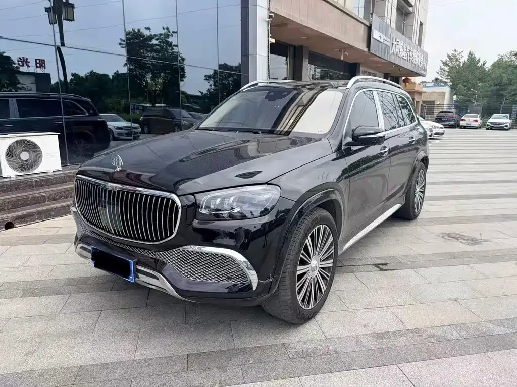 Mercedes-Benz GLS — фото 1