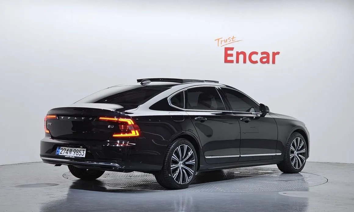 Volvo S90 2024 из KR, фото 6