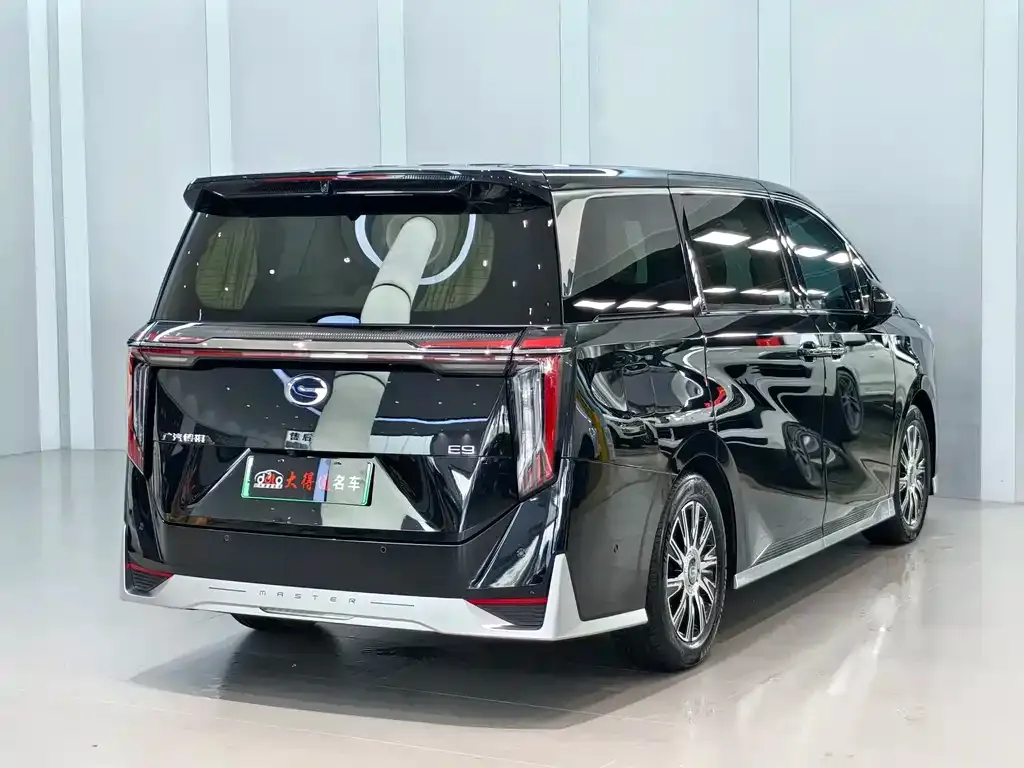 GAC Motor Trumpchi E9 — фото 3