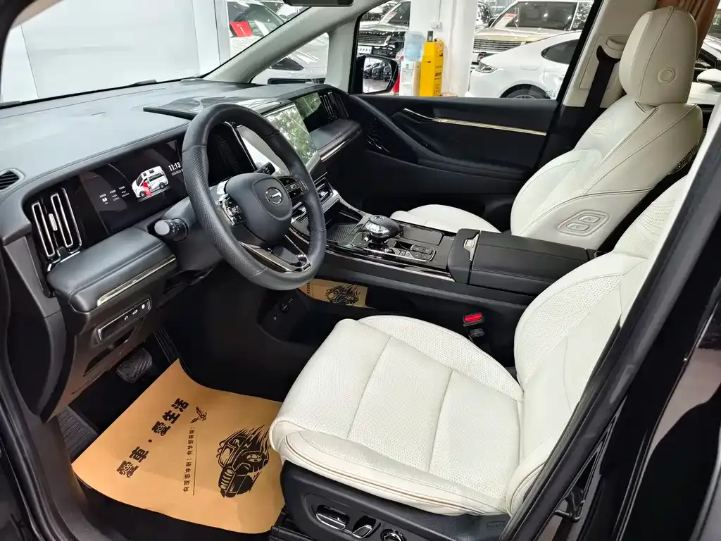 GAC Motor Trumpchi E9 — фото 10