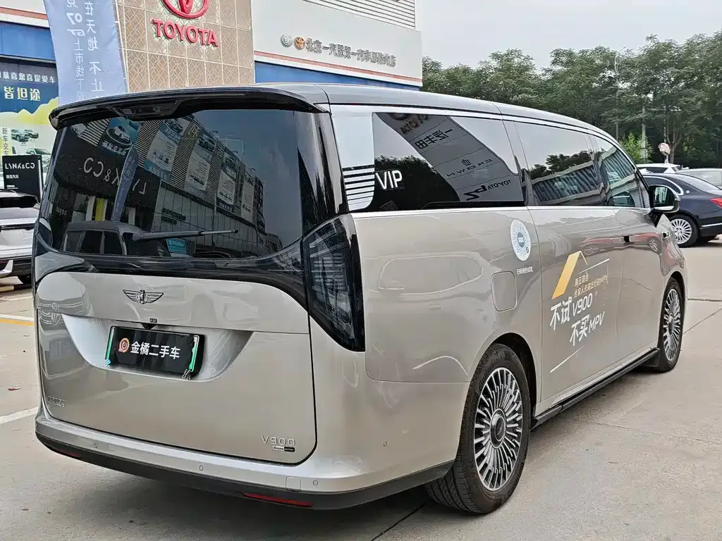 Geely 银河V900 — фото 10