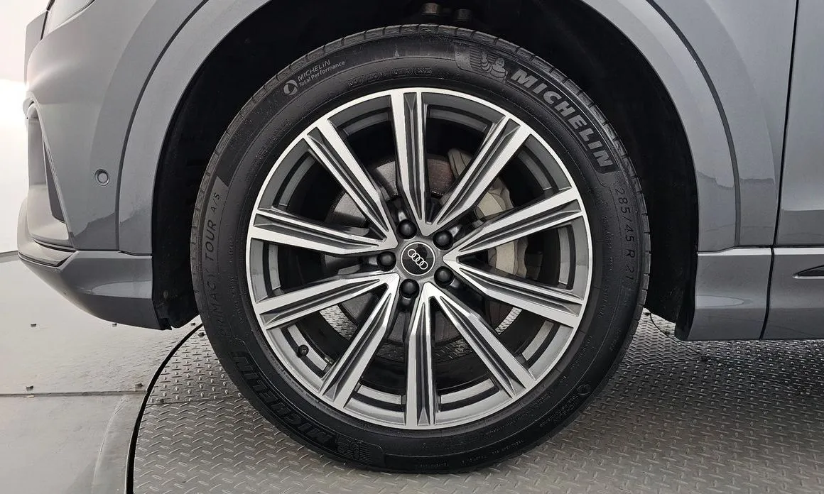 Audi Q8 2021 из KR, фото 10